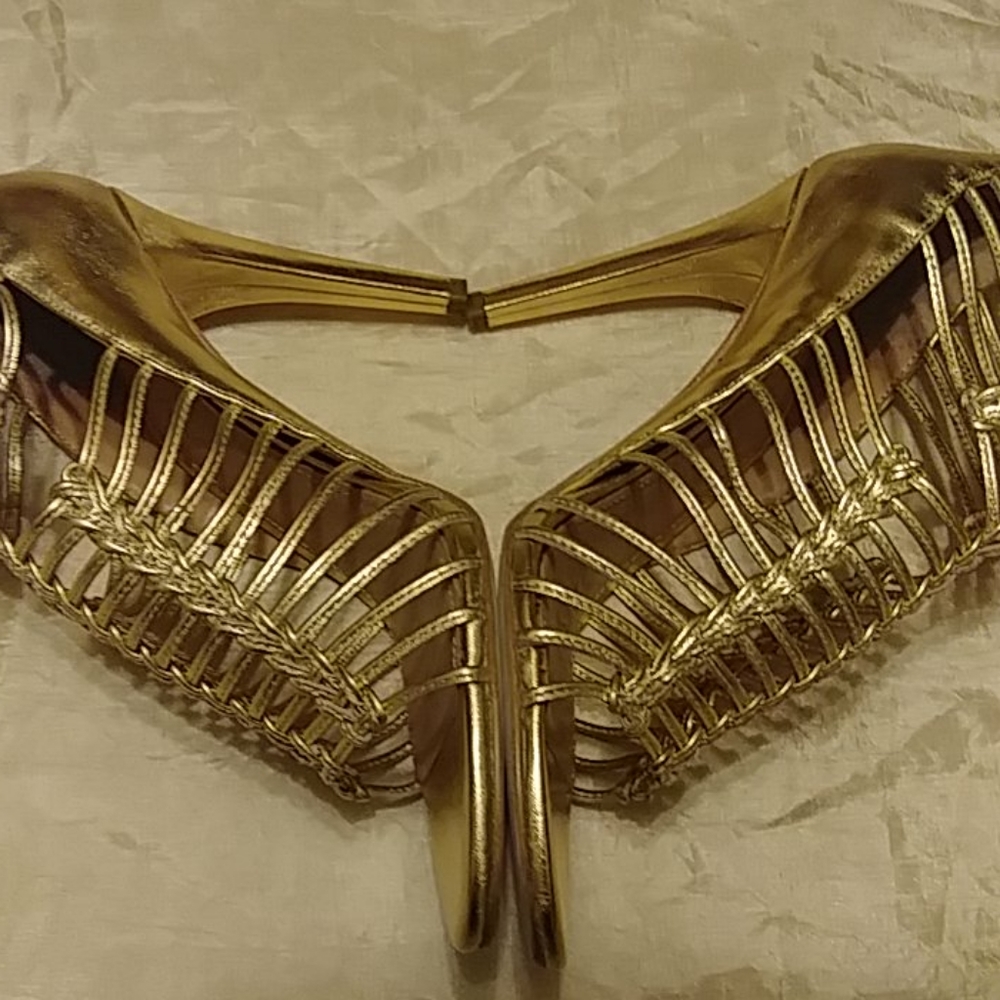 Sigerson Morrison Mella Gold Gladiator Heels - Picture 4 of 7